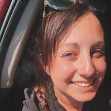 What are some good psychological thriller book recommendations?