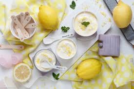 Zitroneneis Ganz Einfach Selbstgemacht Emmikochteinfach Rezept Zitroneneis Zitronen Eis Rezeptideen