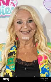 Vanessa feltz hi-res stock photography and images