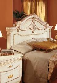 Get the look of trendy bedroom sets you desire for an untouchable value. 41 Classic Bedroom Furniture Ideas Classic Bedroom Classic Bedroom Furniture Bedroom Furniture