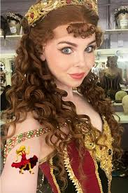 Grace Horne // Ballet Chorus in London