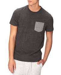 If You Can Read This You Re Too Close Shirt Forever 21 Pin By Josh Mazariegos On Forever21 Men Mens Outfit Inspiration Mens Tee Shirts Mens Outfits