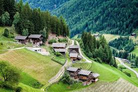 Der Ultner Hofeweg Wandern Im Ultental Wandern Reiseziele Hof