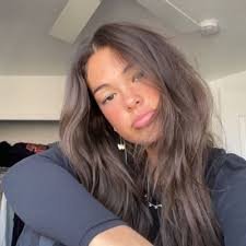 Sara Schlichting (@SaraSchlichting)