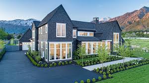 The average cost to install cedar shake siding ranges from $8.50 to $14.50 per square foot,. 5 Key Issues With Vinyl Cedar Shake Siding