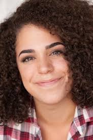 Reparto de Break In (película 2020). Dirigida por Alyssa Lerner