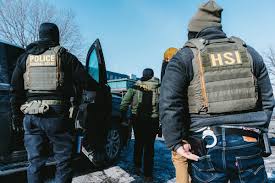 “I Erase Your Voice”: ICE Agents Threaten People After Alex Pretti