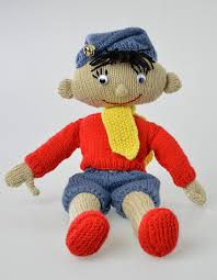 Enjoy a wide range of free knitting and crochet patterns to help you transform your yarn stash into cosy cardigans, charming children's toys and chic home decorations. 7 Free Toy Knitting Patterns