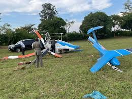 10 die after kdf chopper crashes in kajiado. E News Blog Raila Escapes Death By The Skin Of His Teeth As His Chopper Crashes In Gem This Guy Is The Luckiest Man On Earth