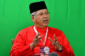 Annuar terhenti seketika menahan sebak, sebelum. Tan Sri Annuar Musa Startpagina Facebook