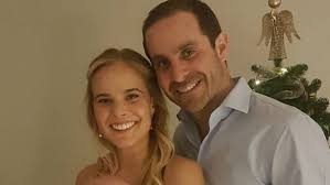 Hace algunas semanas, el doctor cristián arriagada, viudo de la periodista javiera suárez, anunció el lanzamiento de su libro historia de un milagro, con dentro de ellas habló de la posibilidad de tener una nueva pareja y rehacer su vida amorosa. Por Ti Y Por Todos Esposo De Javiera Suarez Tras Promulgacion De Ley Del Cancer Meganoticias
