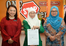 Kaitannnya dengan jenayah terdahulu membawa kepada penglibatan di dalam aktiviti penyeludupan manusia, kata seorang sumber kepada akhbar berbahasa inggeris negara itu. Semakan Rekod Pesalah Jenayah Seksual Kanak Kanak Mulai 1 April Utusan Borneo Online