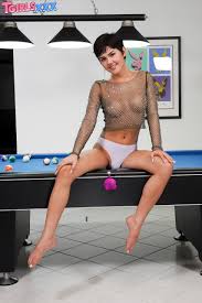 TGirls.XXX: Daisy Taylor Strokes It!