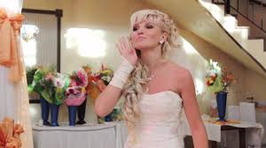 текст песни дети спели на свадьбу сестры до слёз Zhestovaya Pesnya Nevesty Dlya Mamy Youtube