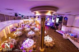Now in its 14th year, the old kent barn is a multi award winning venue with a passionate team of staff; Barn Wedding Venues Toronto Season Love