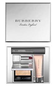 Burberry Beauty Festive Beauty Box New For Holiday 2017 Affiliate Link Burberry Beauty Beauty Box Burberry Makeup