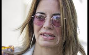 Apresentadora trava dura batalha contra doença oncológica. Barbara Guimaraes Cancro