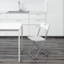Gunde Klappstuhl Weiss Ikea Osterreich In 2020 Folding Chair Chair White Folding Chairs