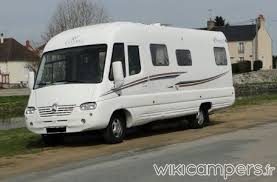 Location Camping Car Nantes Integral Mercedes Esterel 37tb Sprinter Location Camping Car Location Camping Camping Car Integral