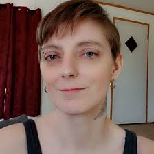 Effective ways to keep raccoons away from coops