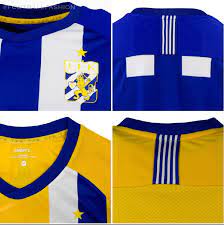 Soccer scarf from the ifk goteborg team quoted model, it is ideal for any collectors, very hard to get, it is a true treasure. Ifk Goteborg 2020 Craft Kits Football Fashion