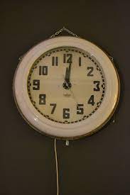 This item can't be shipped, the buyer must pick up the item. Large 1930s Art Deco Electric Neon Clock Cleveland Ohio At 1stdibs