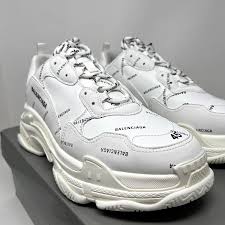 Balenciaga Triple S Allover Logo Men's Sneakers Size 45 EU / 12 US White  Black | eBay