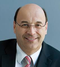 K 2022 -- Short vita