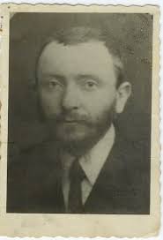 Great grandpa Kiel arrived in Canada in 1912 and settled in the Steinbach  area and great grandma arrived in 1915. They moved into town in the late  40's when Uncle Henry took