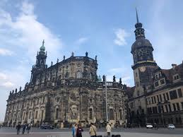 Estimates of deaths range from 25,000 to more than 60,000 (the official german report stated 25,000 estimated with 21,271 registered burials). Beautifully Reconstructed Buildings In Dresden Germany Nearly 60 Years Ago The City Was Completely Destroyed In Wwii They Rebuilt It Using Parts Of The Rubble Travel