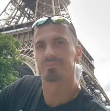 Adnan Aganovic updated his cover photo.