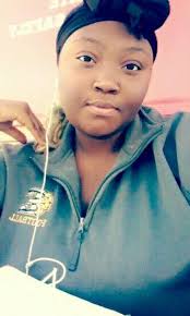 My youngest son Keith loss his grandma this morning... I'm asking my Motown  family for prayers for our family..