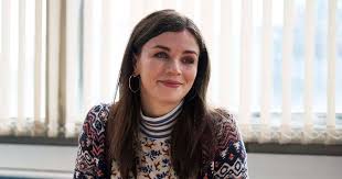 Funny in a way that no matter how serious the subject matter, it's delivered loaded with witty banter and physical comedy. Interview Aisling Bea On Hulu S This Way Up