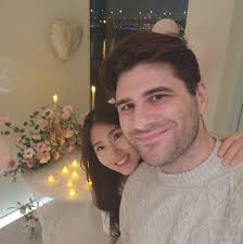 In-apartment speaker announcements. Is this a common thing? My building has  one of those and the guy who does the announcements is this old security  guard who only does it late at