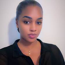 Slt je garde lanonima mane sama dieukeur dafa naye (avare) dou guené ba  pare begue lou nekh te souye sey ak mane dou fone dou ray day gnew rek  begue kose def