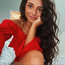 Christina Hardesty's Instagram, Twitter & Facebook