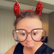 Nicole Wilber's Instagram, Twitter & Facebook