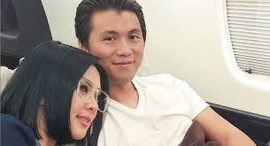 Nama reino barack masih menjadi topik hangat pembicaraan setelah resmi menikahi syahrini di masjid camii, jepang, 27 februari lalu. Ditanya Punya Pesan Untuk Luna Maya Begini Jawaban Reino Barack