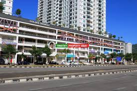 It is sited at the relau junction, between jalan paya terubong and jalan dato ismail hashim, and bordered to one side by the canalized sungai relau. Golden Triangle Units For Sale Rent