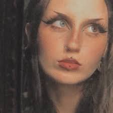 The surviving members of 'The Addams Family' cast has reunited! Pictured  below are Christopher Lloyd, Anjelica Huston, Jimmy Workman, Christina  Ricci,and Carel Struycken #theaddamsfamily #wednesday #christinaricci  #christopherlloyd