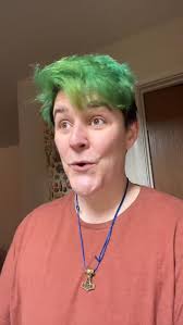 Jessica Heinz (@lilwitchgirl) • Facebook