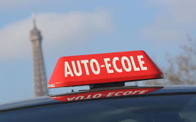 En voiture simone est une excellente auto école pour moi. Pourquoi Les Auto Ecoles Sont En Colere Le Parisien