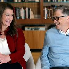 Bill and melinda gates started dating in 1987 after meeting at a trade show in new york before getting married on new year's day in 1994 in hawaii, tmz reported. Gev7anlglvin1m