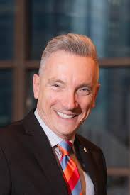 Paula Harding (@ellanvanninEA)