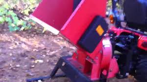 This chipper is in good condition only used about 100% hours. Kubota Bx25d And Bearcat 73454 Wood Chipper Youtube