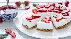 Si prepara in pochissimo tempo e non richiede l'utilizzo del forno! Cheesecake Senza Cottura Dolce Senza Forno Con Una Crema Golosissima