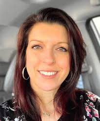 Amber Renee Blackwell, 45, of Pana passed away Tuesday, Apr. 16, 2024 in  her home. She was born June 6, 1978 in Decatur, IL. Amber was a graduate of  Taylorville High School.