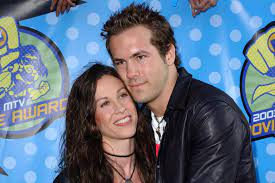 Remember When Ryan Reynolds Almost Married Alanis Morissette Throwback Thursday Zimbio