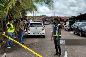 Semua orang akan ada kisah hitam yg menyelubungi hidup. Jiran Terkejut Tragedi Suami Tembak Mati Isteri