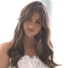 People who are born with mercury as the ruling planet have communication skills, intellect and cleverness. Brooke Vincent Italy Fanpage Home Facebook